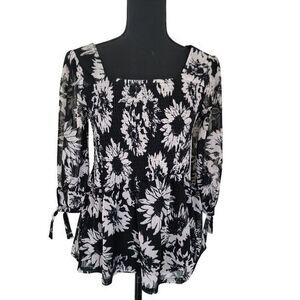 Ember Sunflower Floral Smocked Top Sz‎ Med Lined Feminine Coquette Prairie Farm